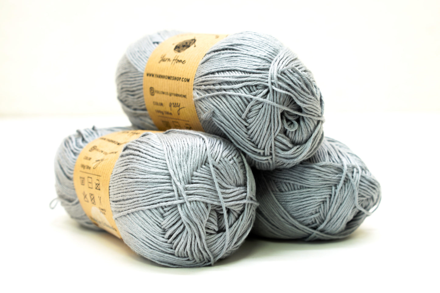 Grey bamboo yarn