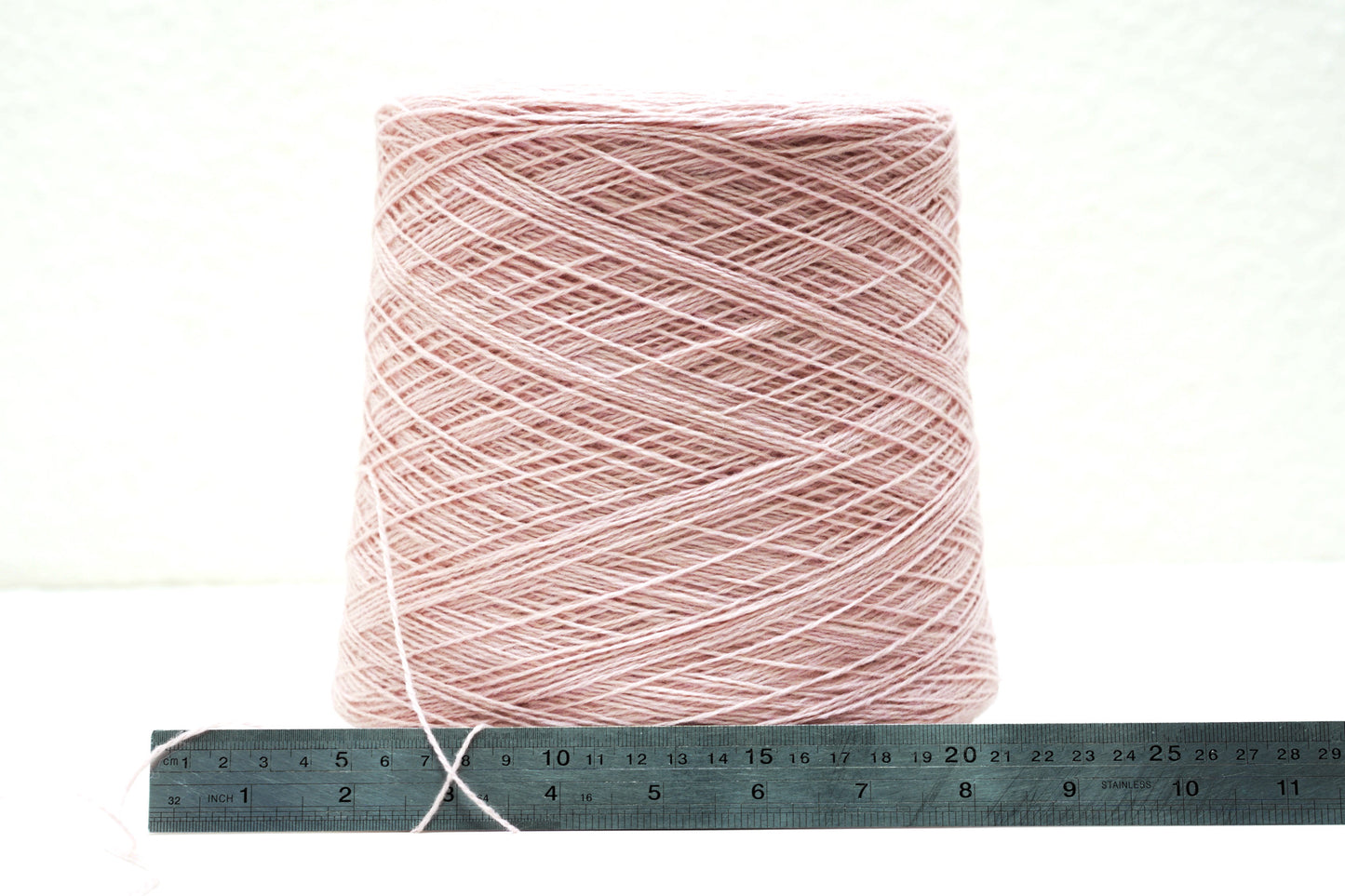 Lightest rose soft merino wool in cone - 900g / 31,7oz. Color 505