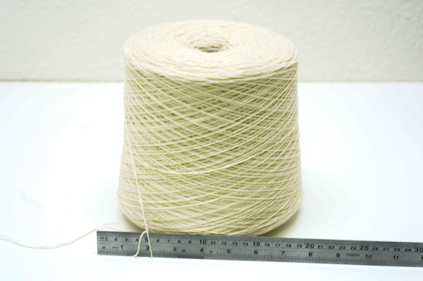 Milk white soft merino wool in cone - 900g/31,7oz.