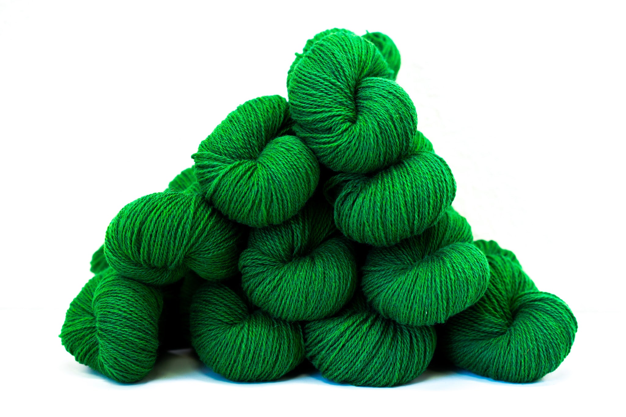 Grass green New Zealand wool yarn - 347
