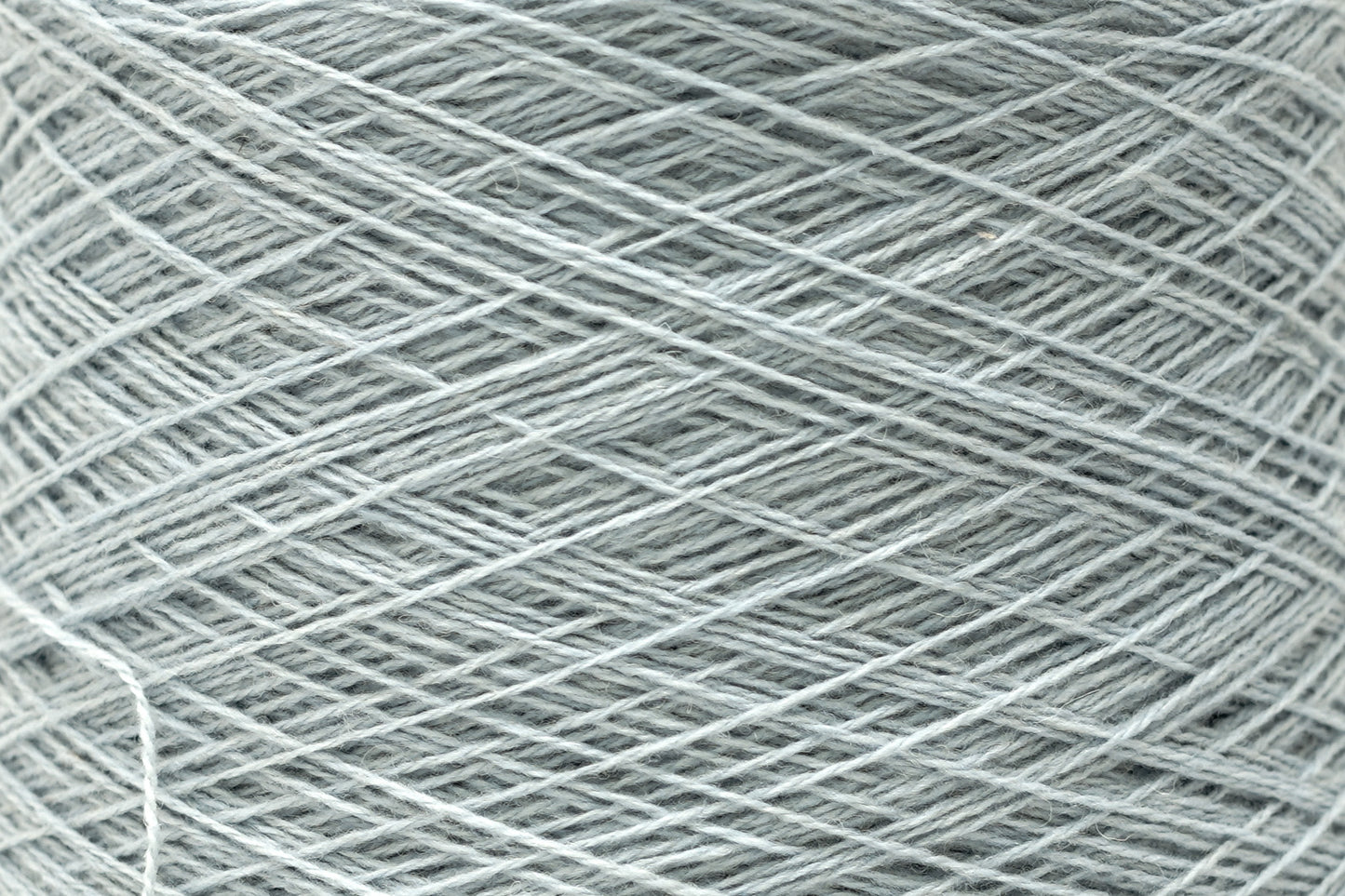 Cloud blue soft merino wool in cone - 900g / 31,7oz.