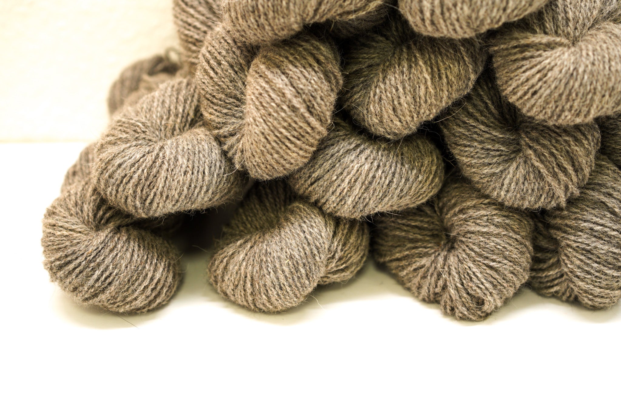 Caucasian Shepherd Dog Wool 80% and Tyrolean wool blend