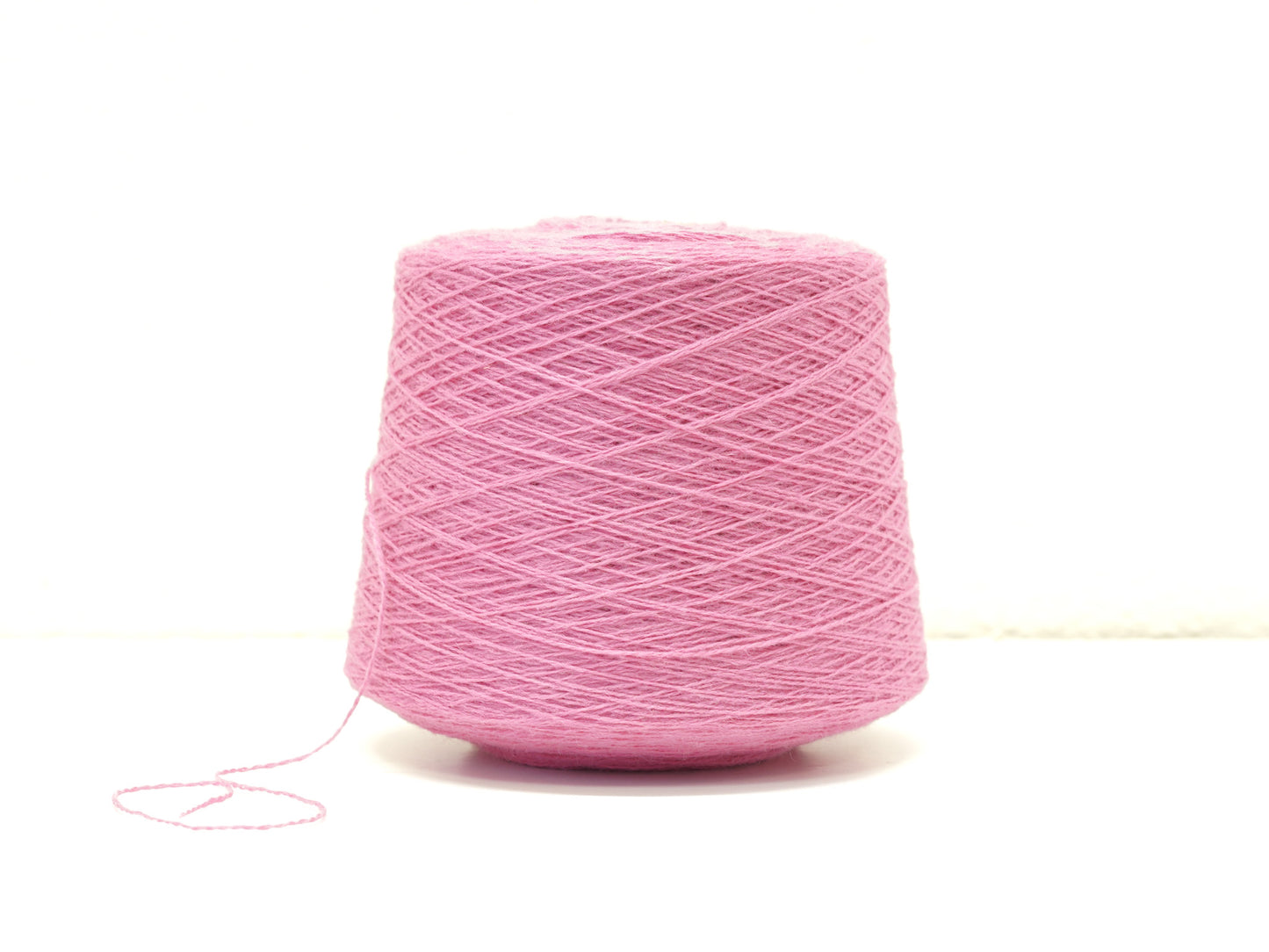 Ash rose wool in a cone - 252 color