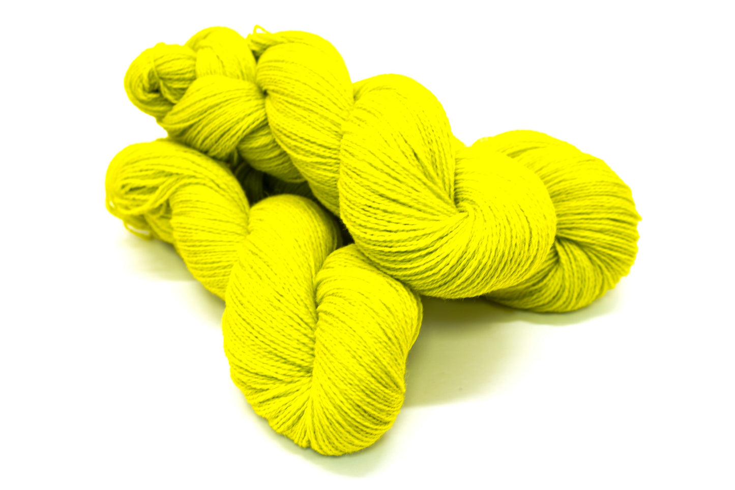 Neon green New Zealand lace wool yarn - 340