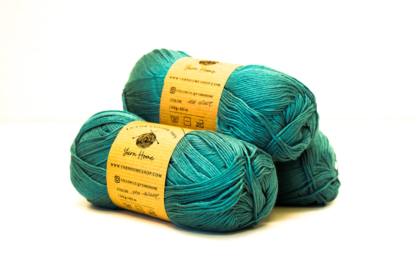 Sea wave blue 100% bamboo yarn 100g/3,5oz.