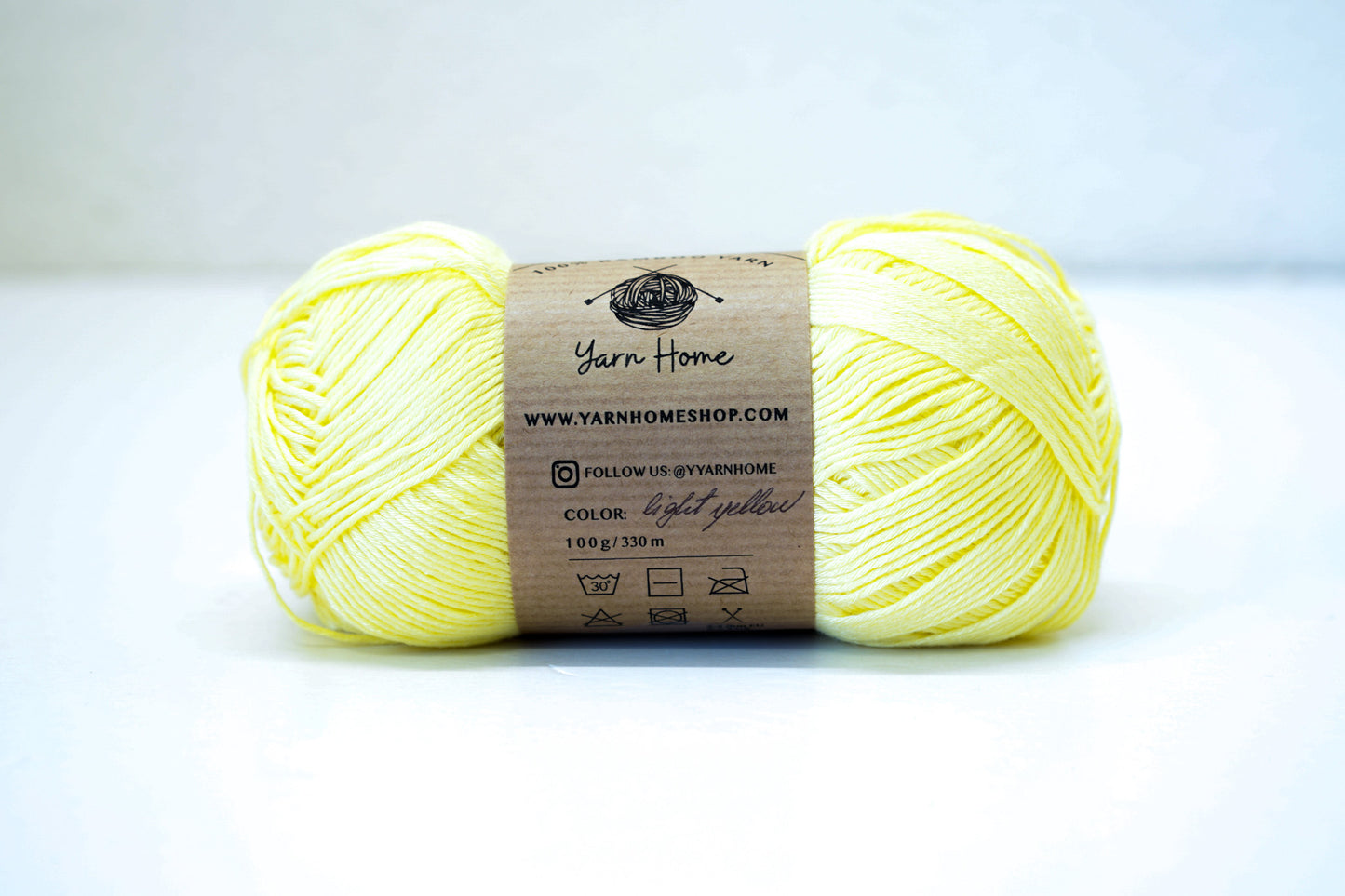 Light yellow 100% bamboo yarn 100g/3,5oz.