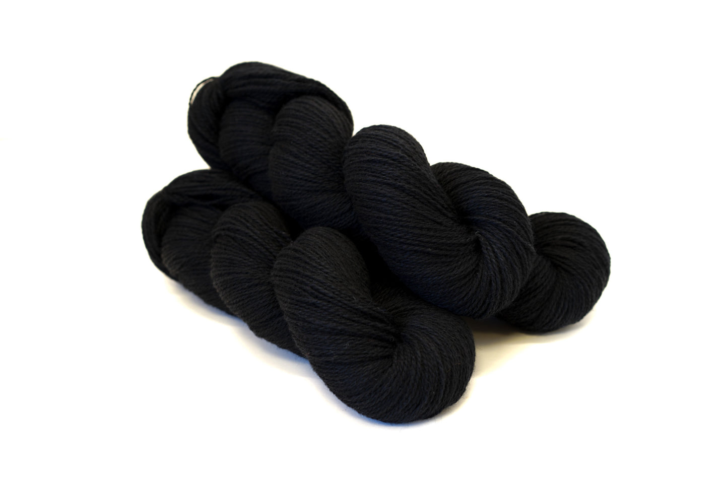 Black color wool blend yarn - 80% wool