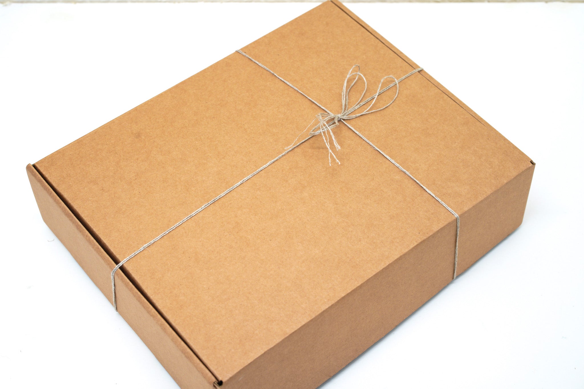 Wool yarn gift box for socks making, macrame, needlepoint - 50 g/175m/15 units