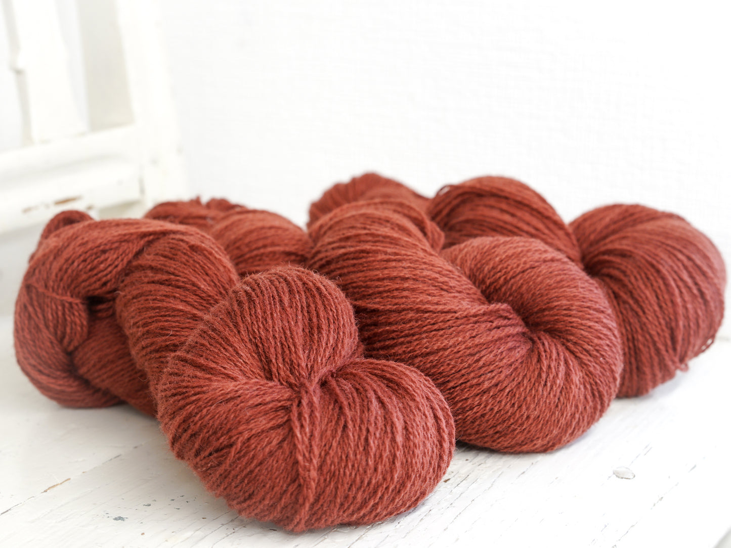 Burnt brick brown wool yarn - 276