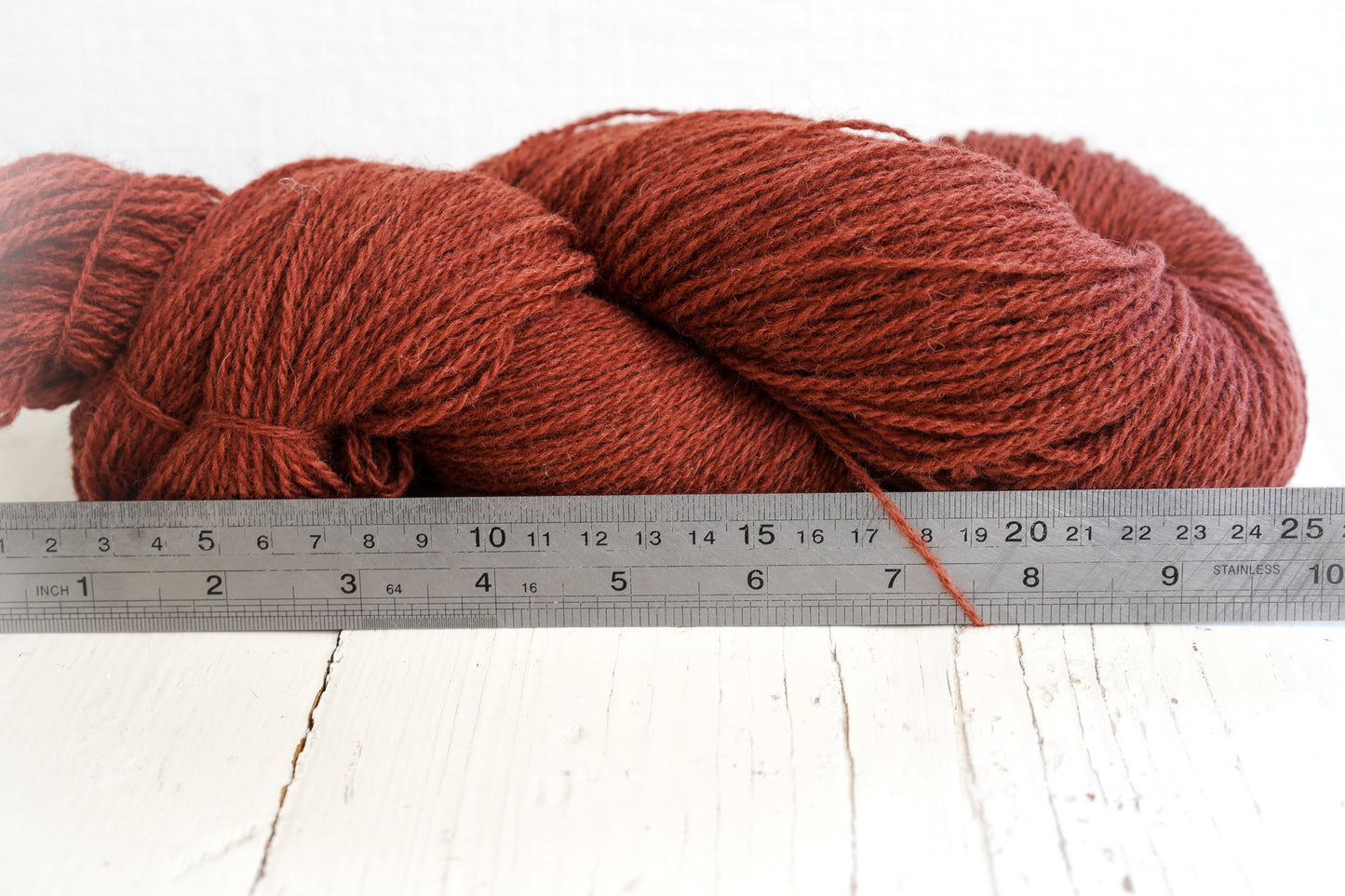 Burnt brick brown wool yarn - 276