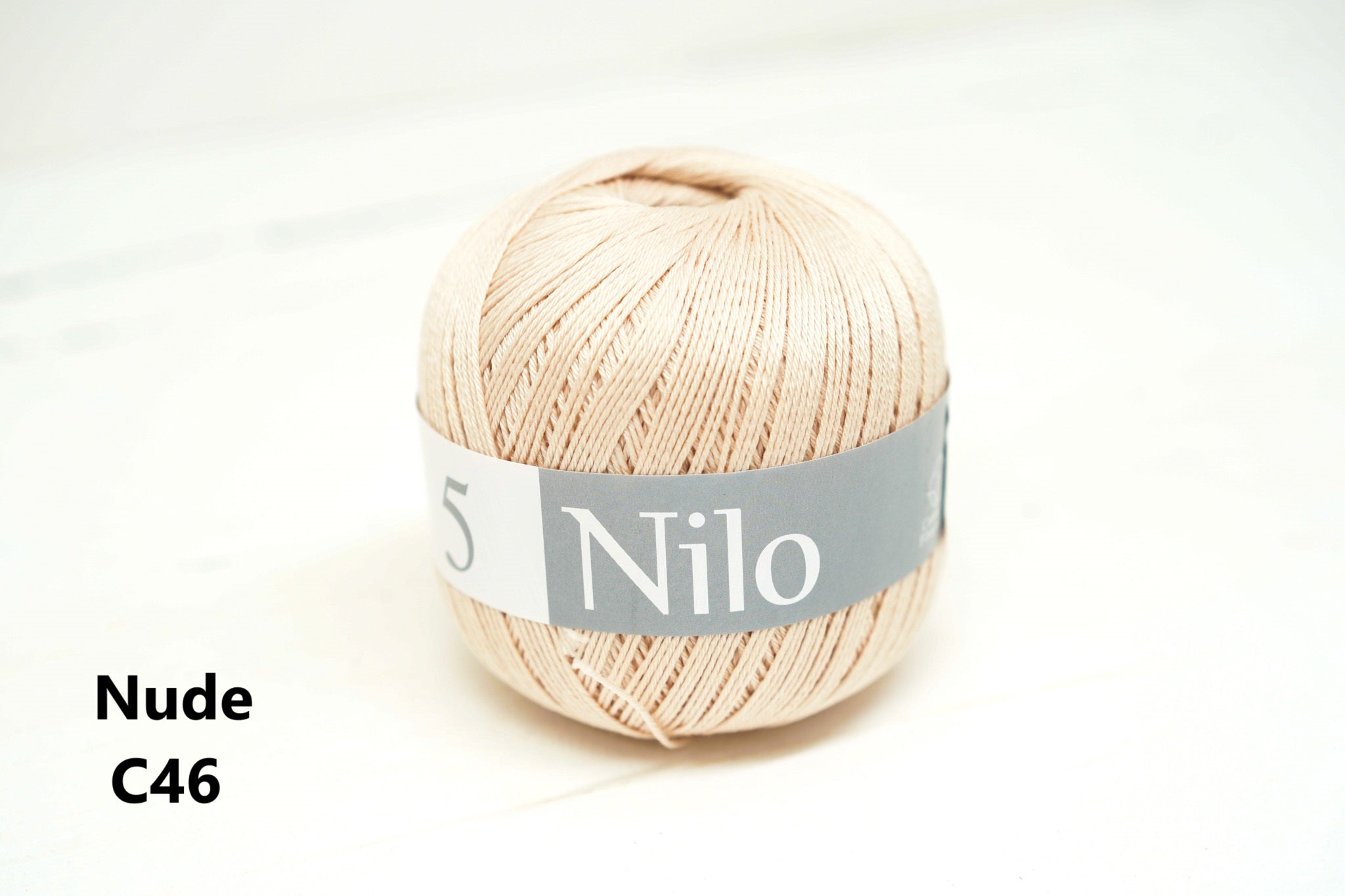 100% mercerised cotton 100g/272m - 46 colors