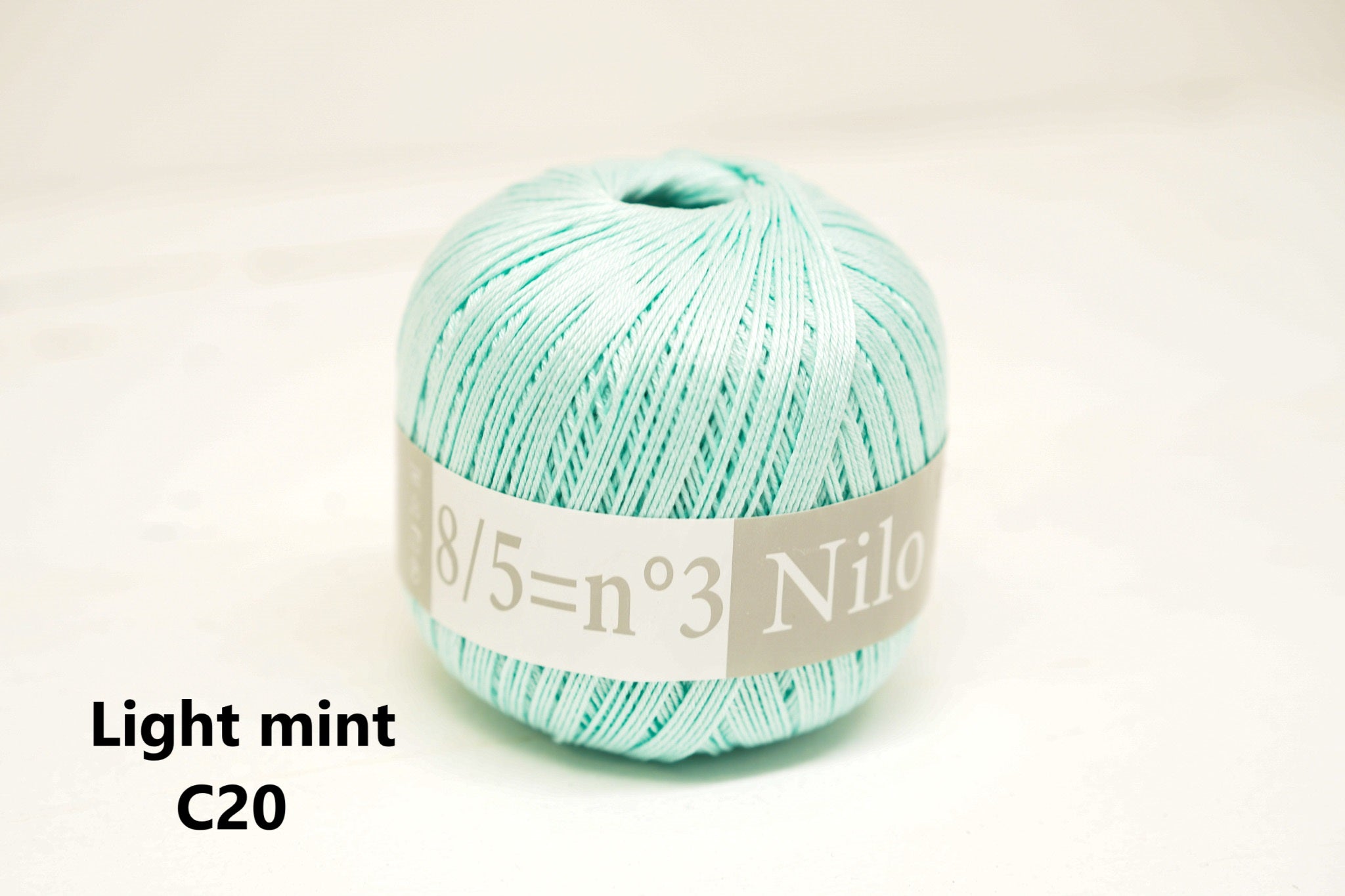 100% mercerised cotton 100g/272m - 46 colors