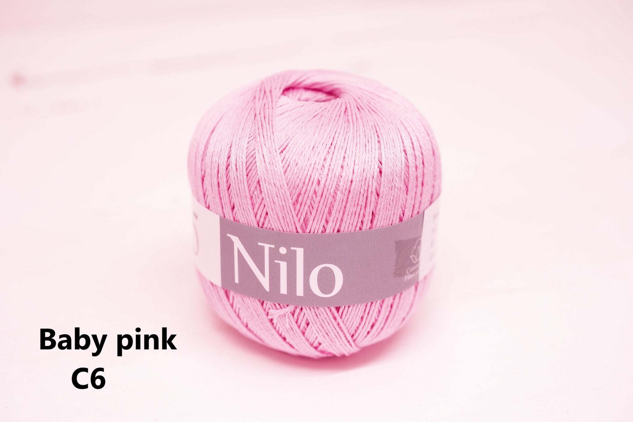 100% mercerised cotton 100g/272m - 46 colors