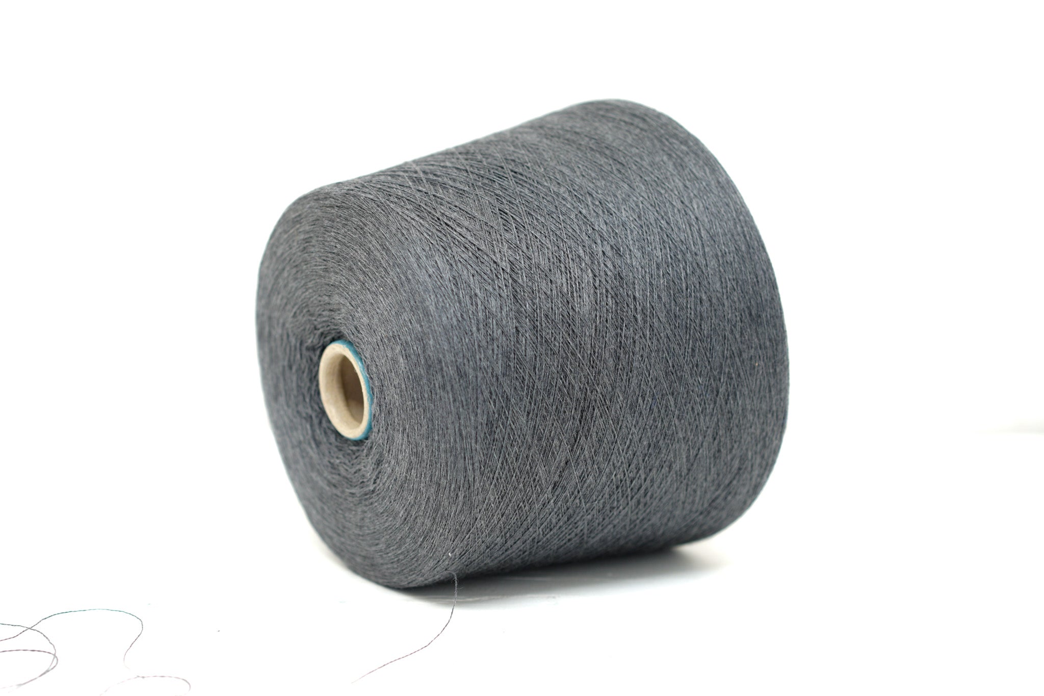 Graphite Grey 20631 - 100% Extra Fine Merino Wool - Ultra Thin Lace - 100g/3.5oz