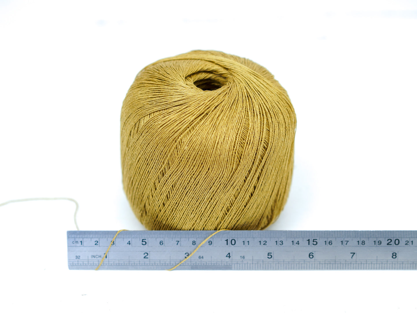 100% linen yarn in mustard yellow 100g/600 m