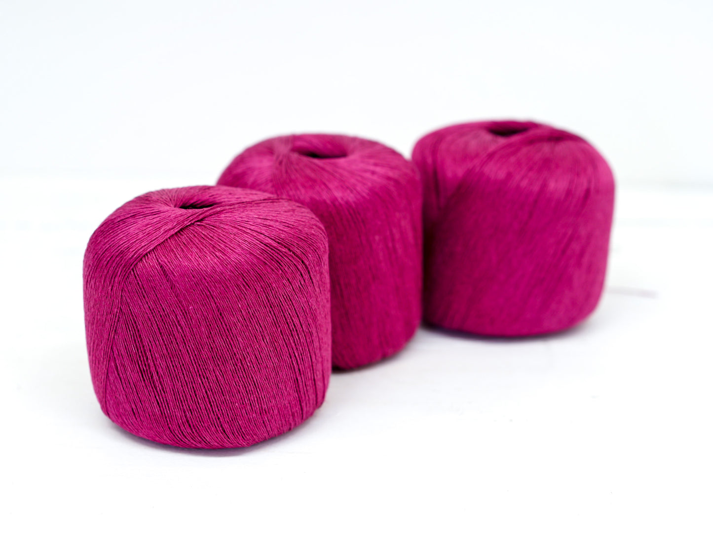 100% linen yarn in rasberry pink color