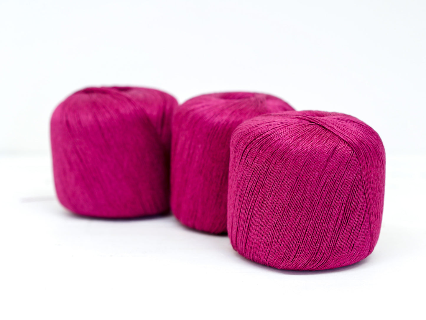 100% linen yarn in rasberry pink color