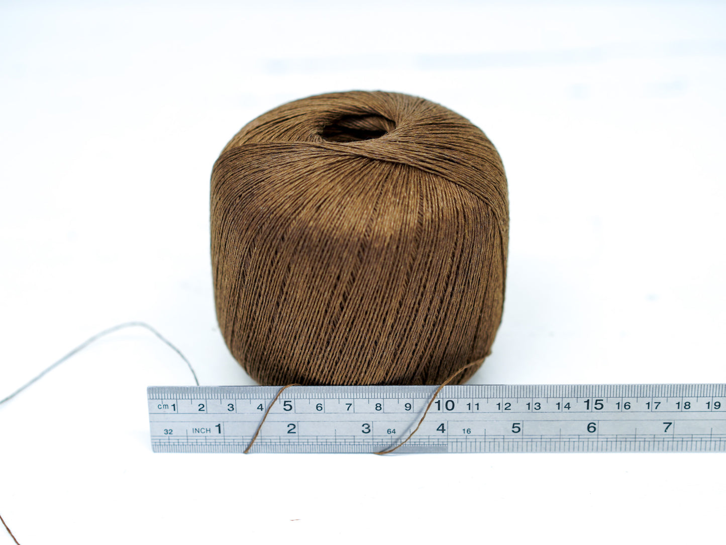100% linen yarn in Brown color 100g/480 m