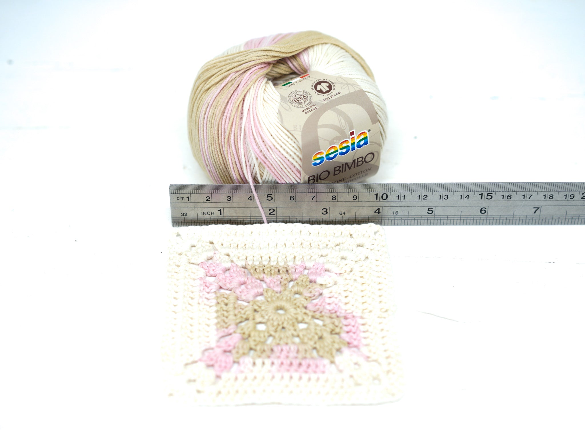 Rosa-beige-weiß SESIA Bio Bimbo – 100 % Baumwolle – 50 g/180 m