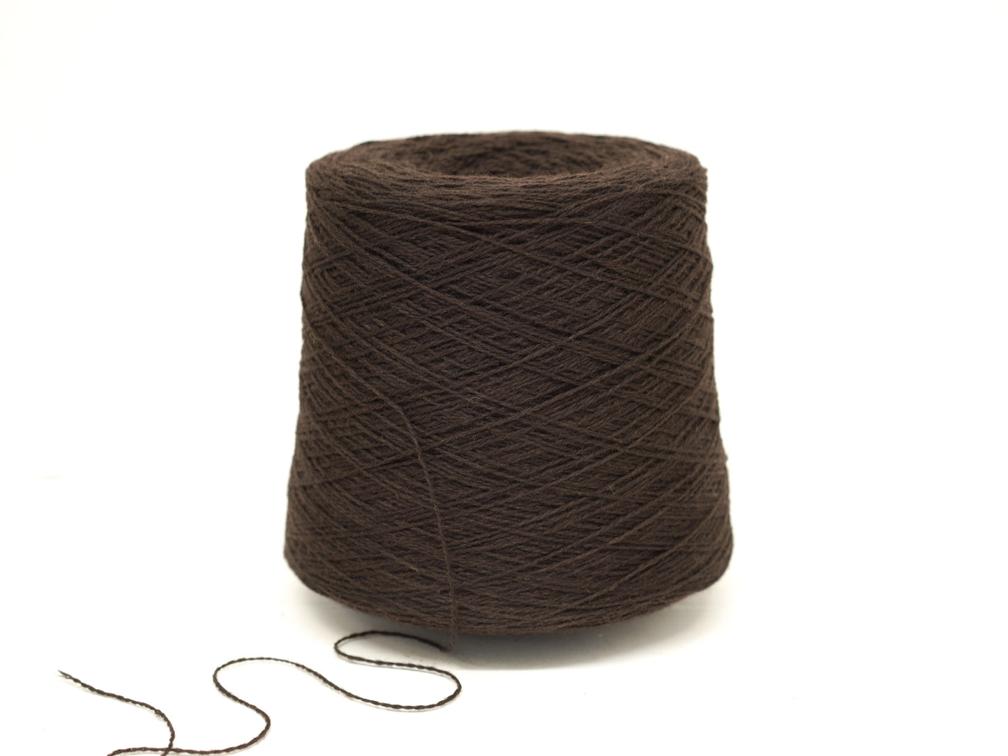 Dark brown color wool in cone - 269