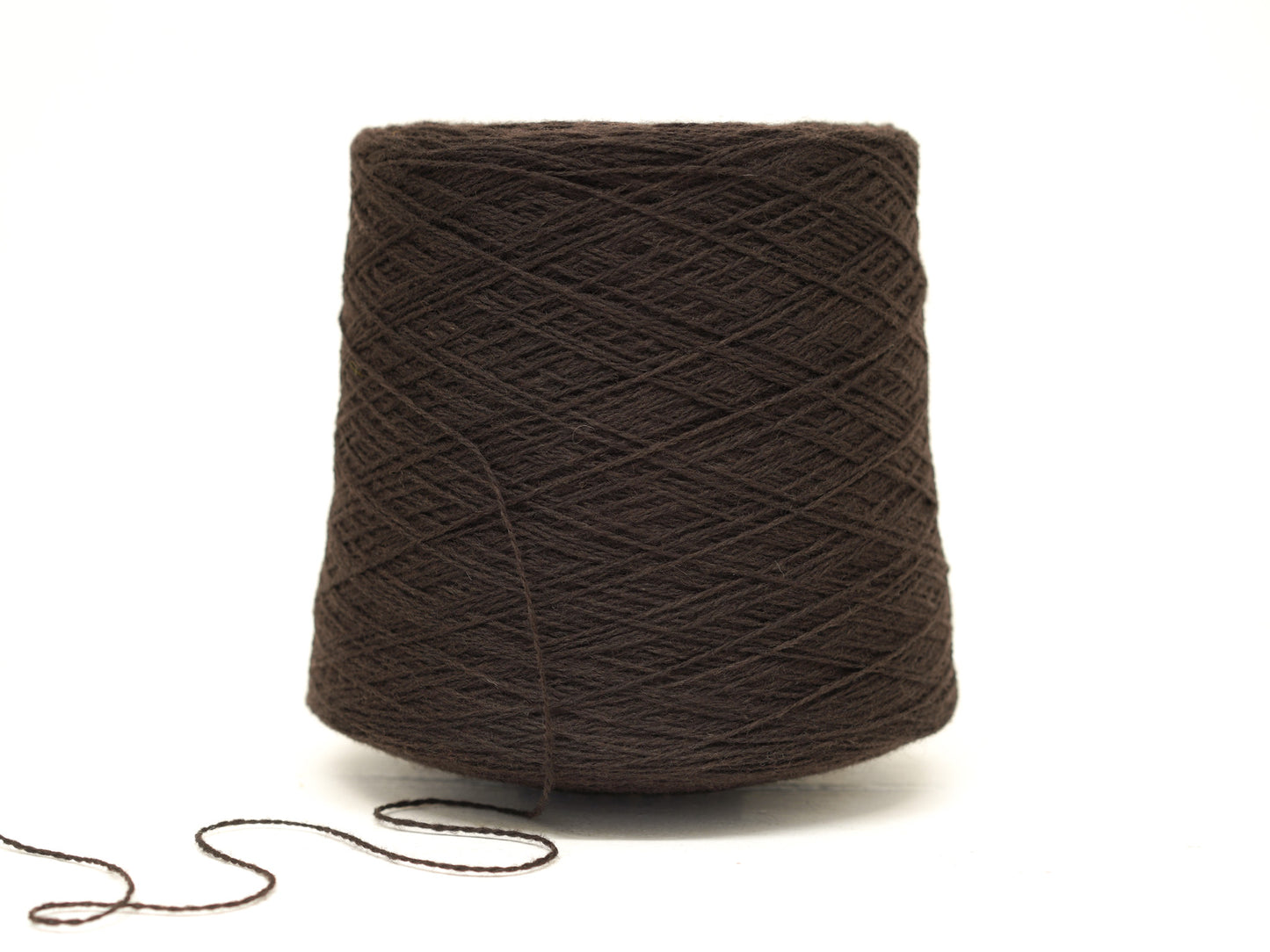 Dark brown color wool in cone - 269