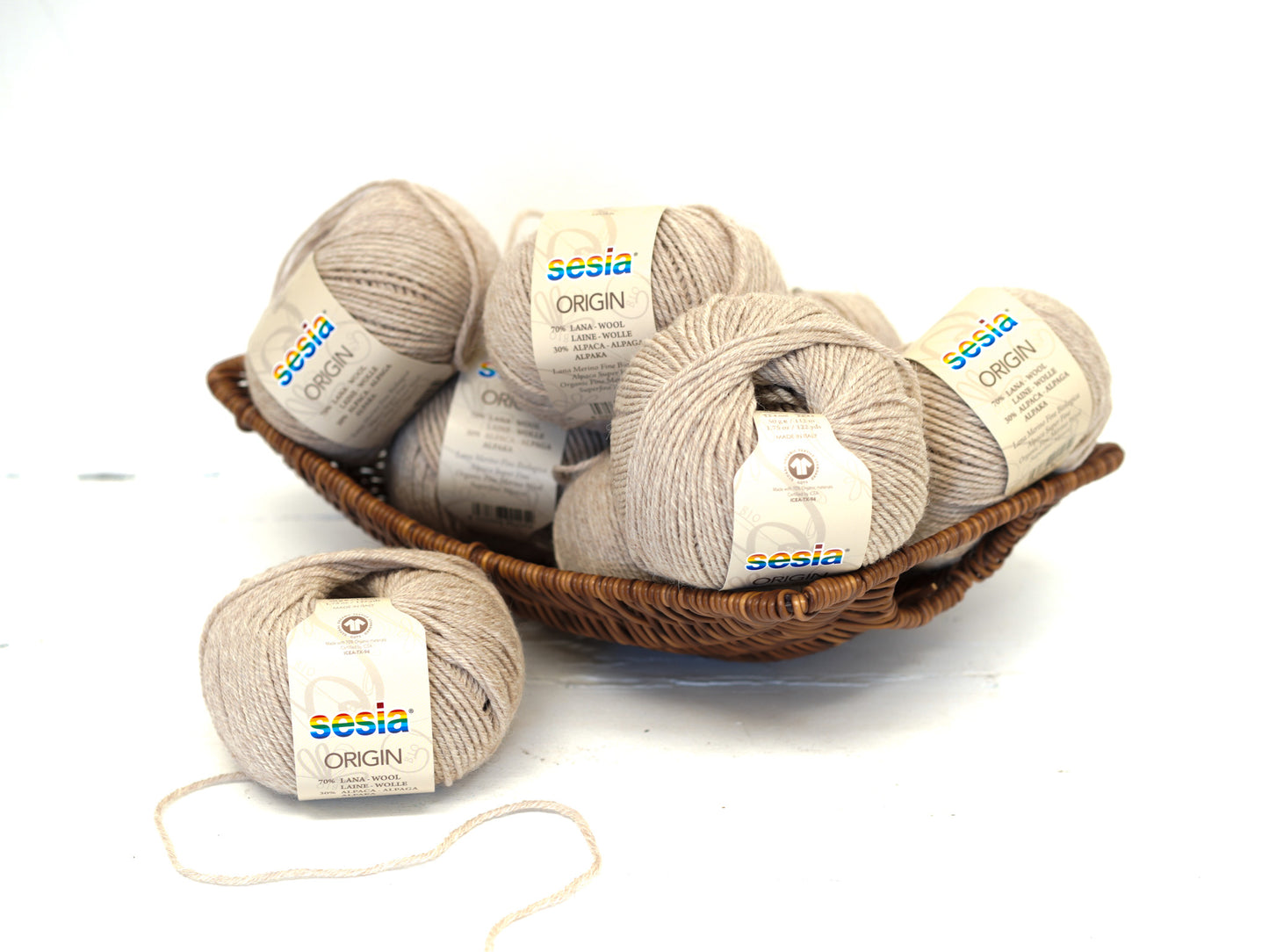 Beige SESIA Origin – 70% Virgin Wool Alpaca blend, 50g / 112m