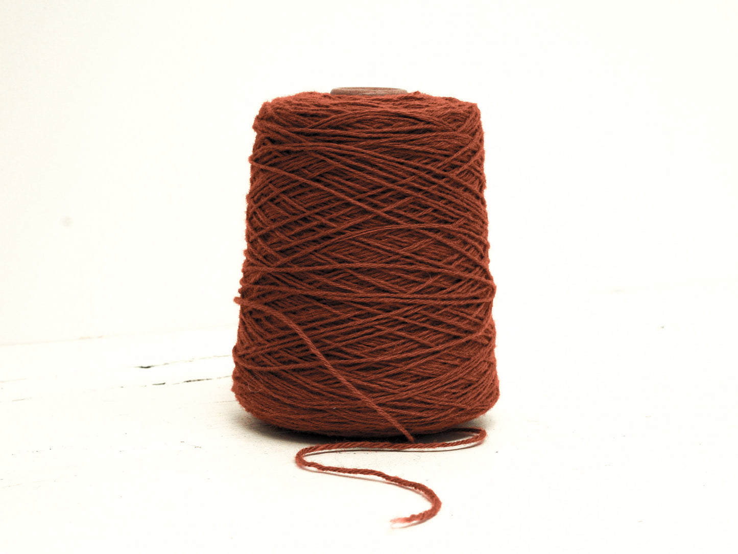 Burnt brick wool yarn for tufting - 276 color