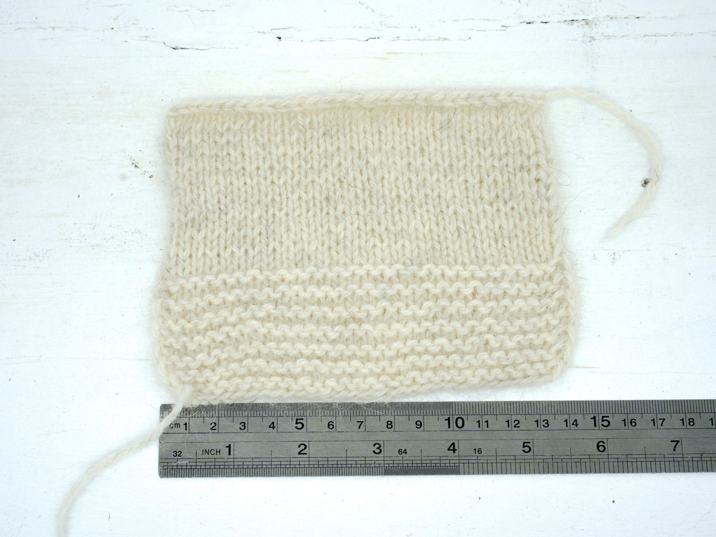 Samoyed Dog Wool Blend Yarn – 60% Wool, 40 Samoyed Dog Fur - 230 m DK