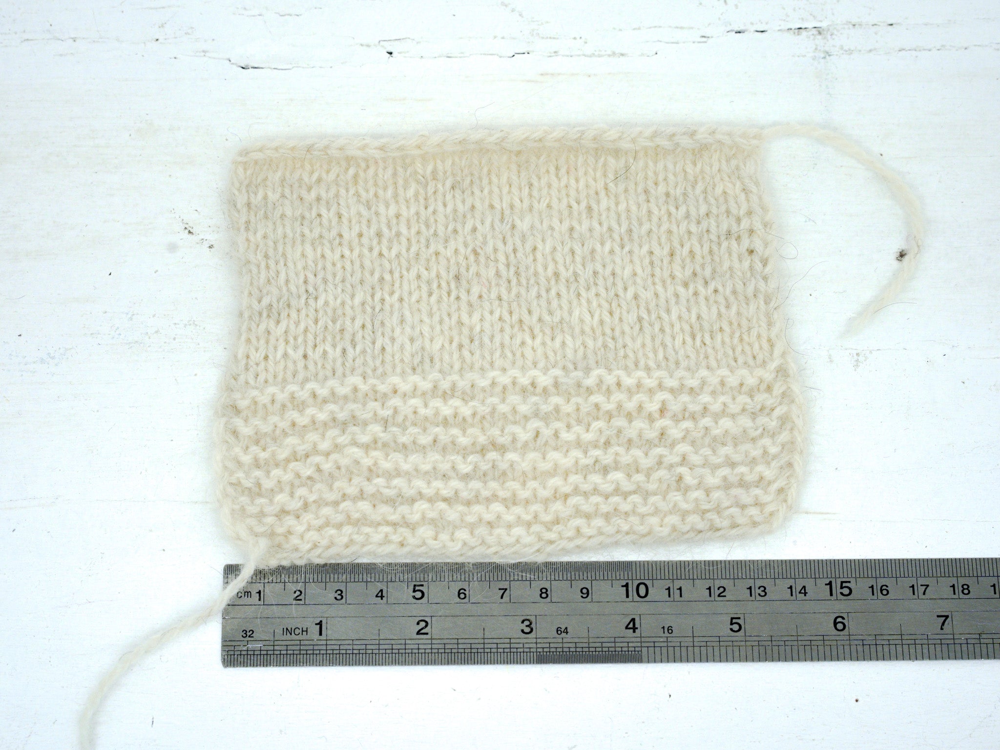 Samoyed Dog Wool Blend Yarn – 60% Wool, 40 Samoyed Dog Fur - 230 m DK