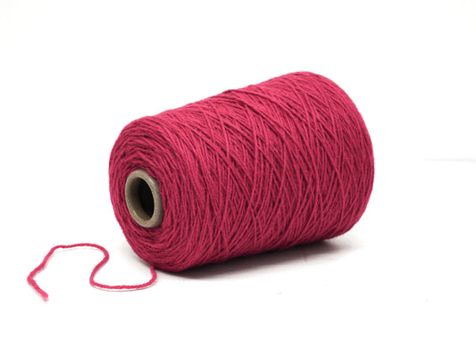 Raspberry wool yarn in cone - 555