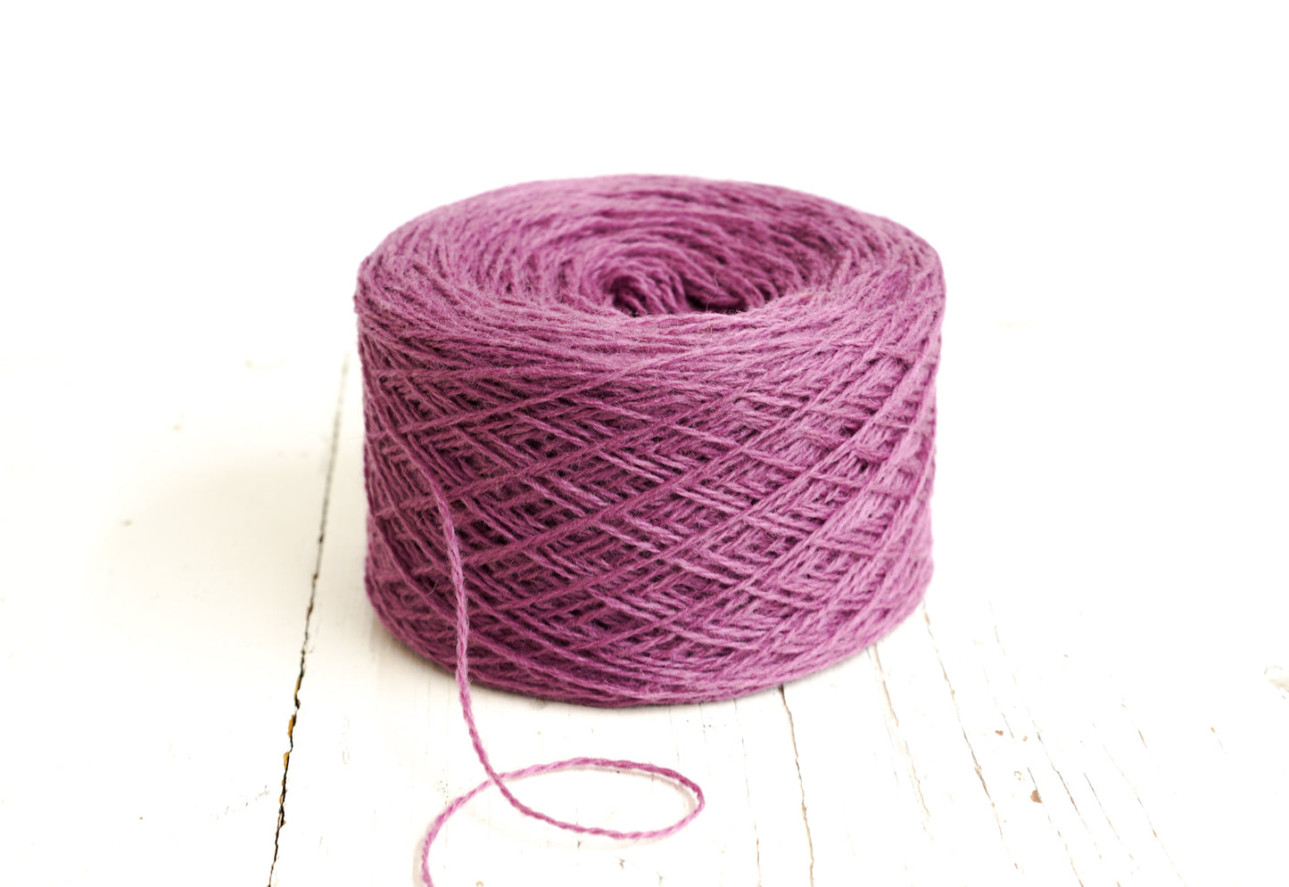 Dark dusty rose wool yarn in cone - 253 color