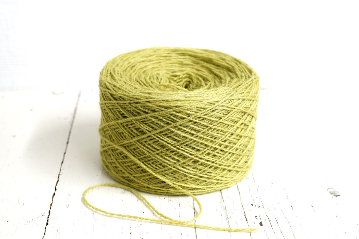 Soft green wool in cone - 330 Color
