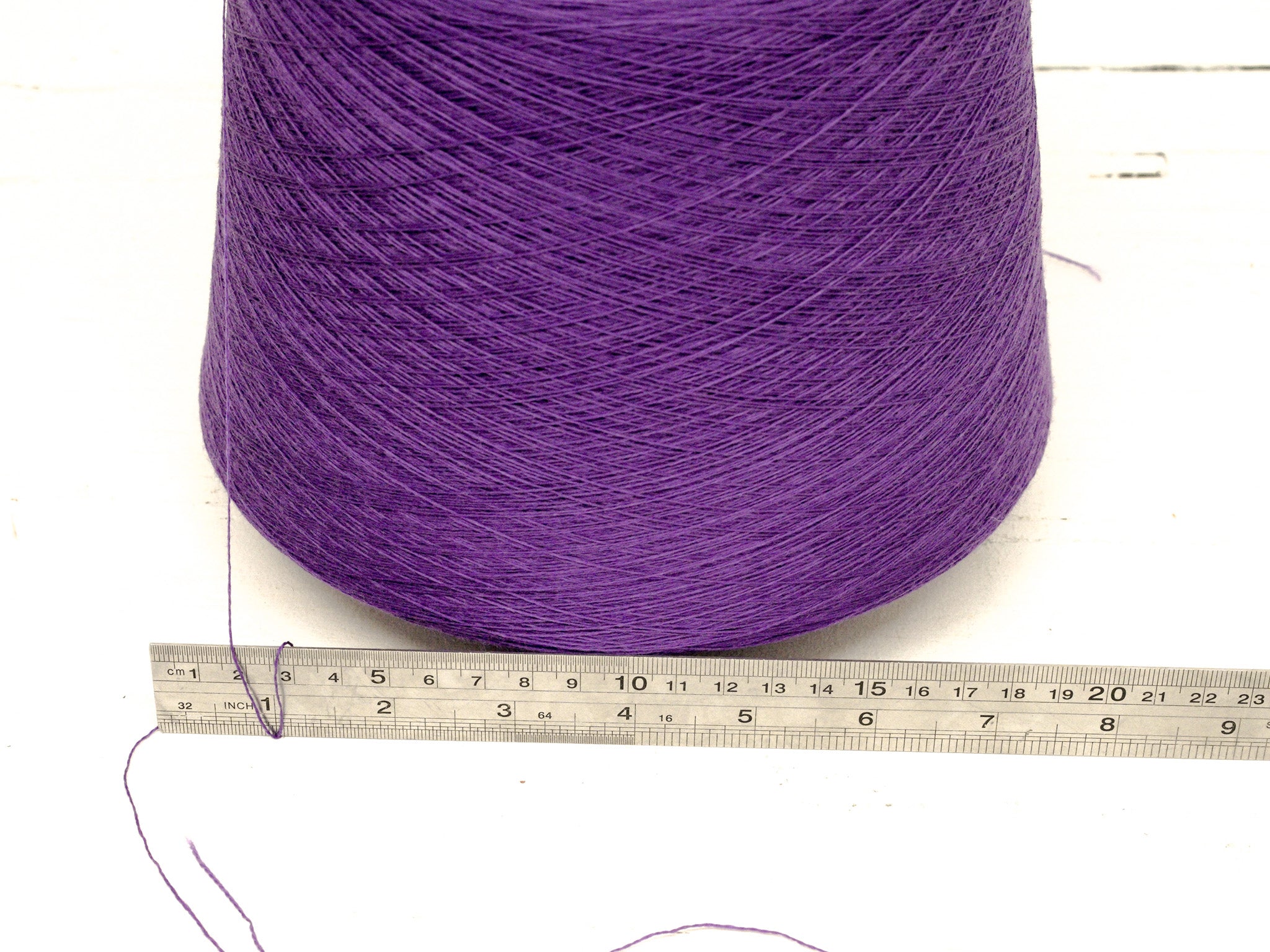 Amethyst 19073 - 100% Extra Fine Merino Wool - Ultra Thin Lace - 100g/3.5oz