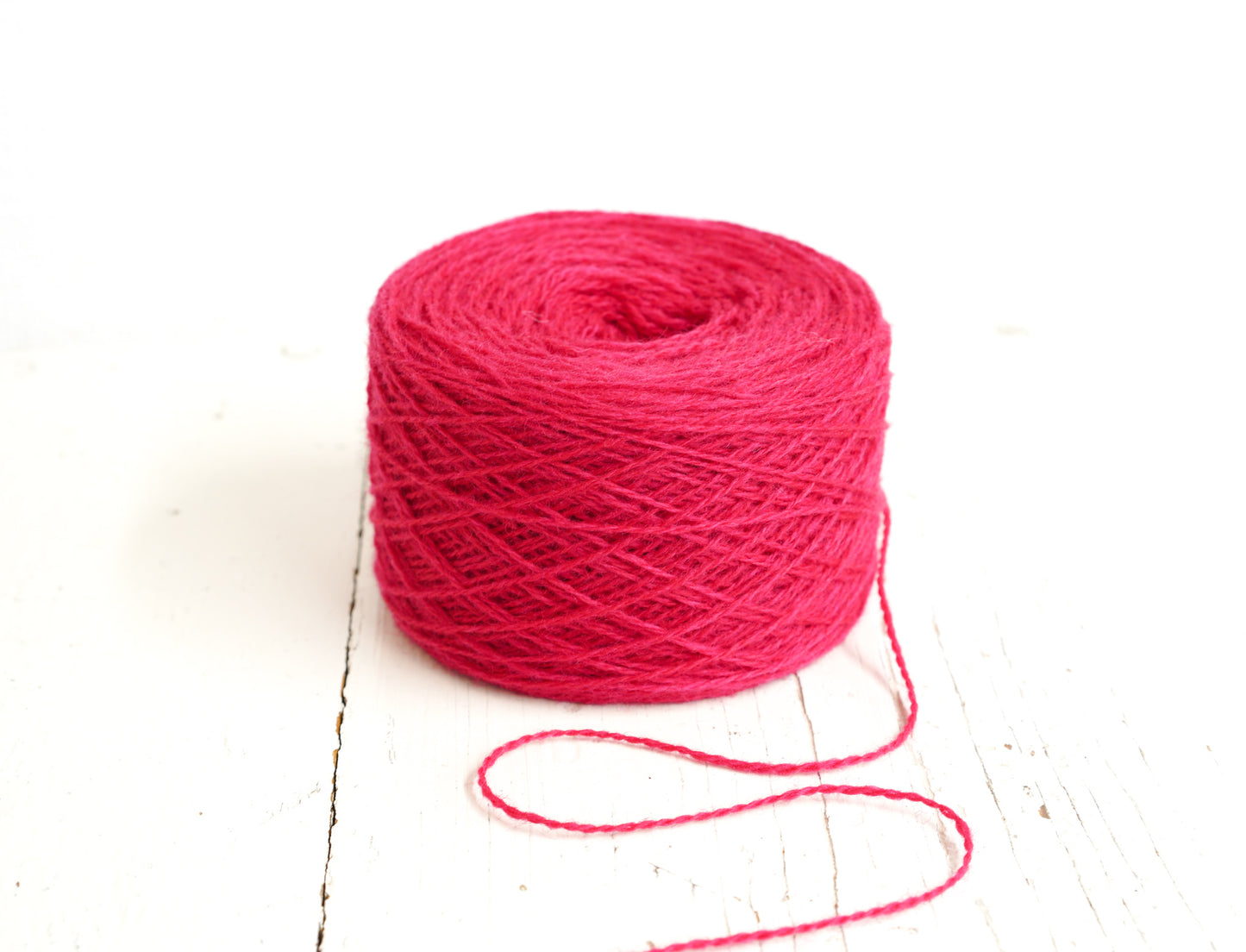 Cyclamen wool in cone - 555