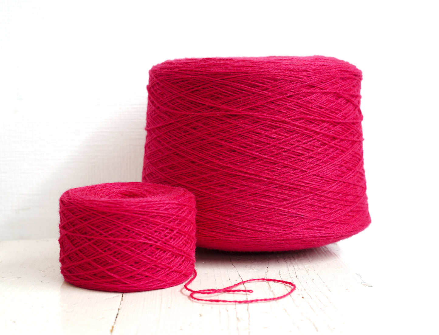 Cyclamen wool in cone - 555