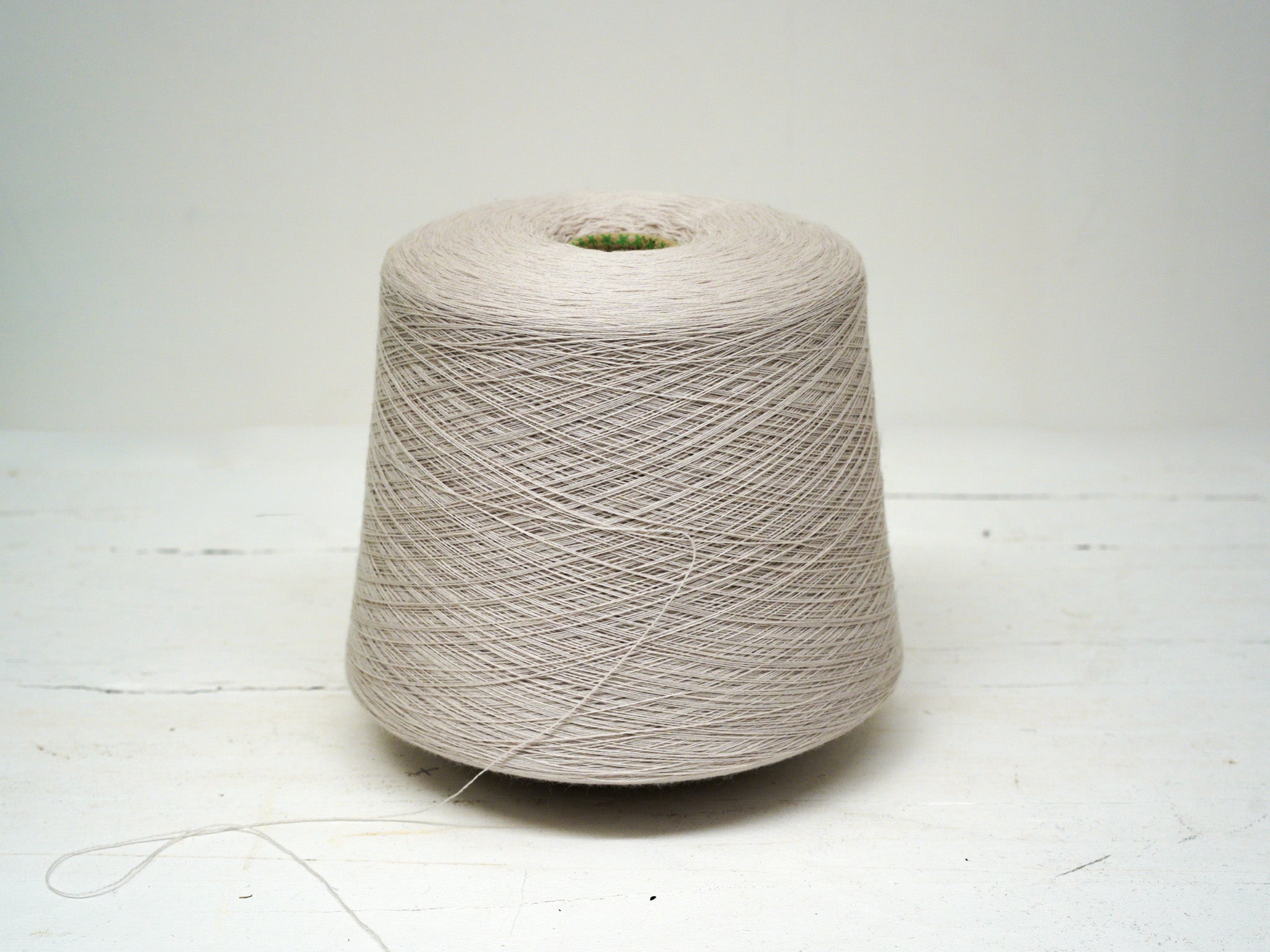 Candle cream - 100% Extra Fine Merino Wool - Ultra Thin Lace - 100g/3.5oz - 22074