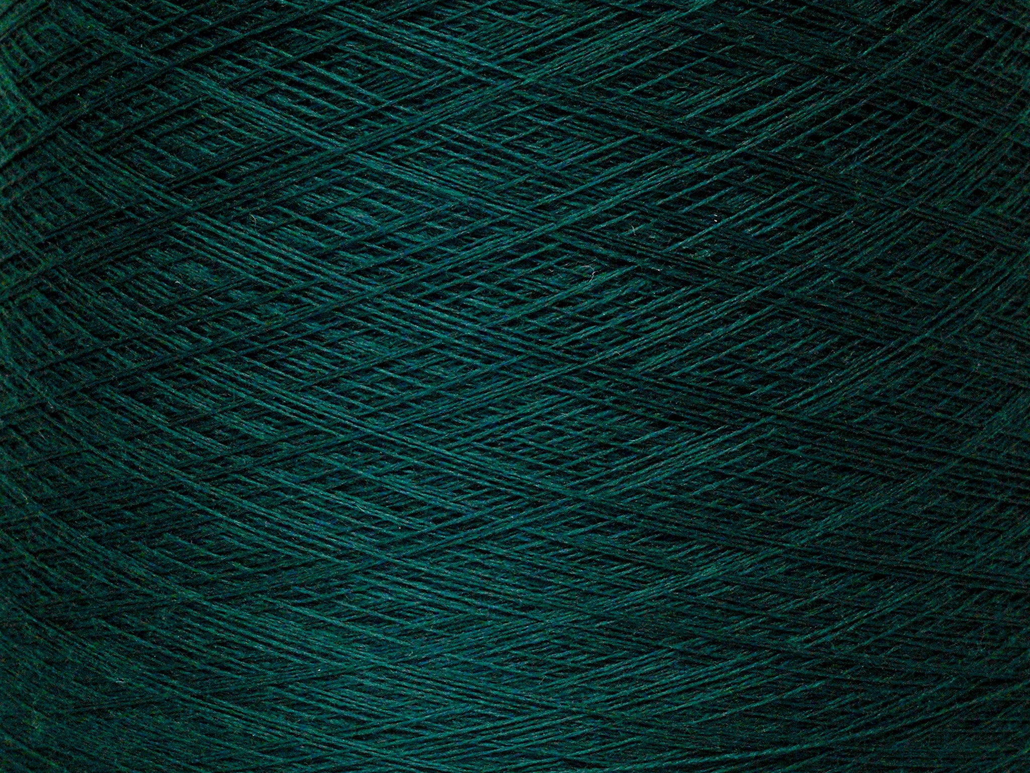 Deep green 19085 - 100% Extra Fine Merino Wool - Lana GATTO - 100g/3.5oz