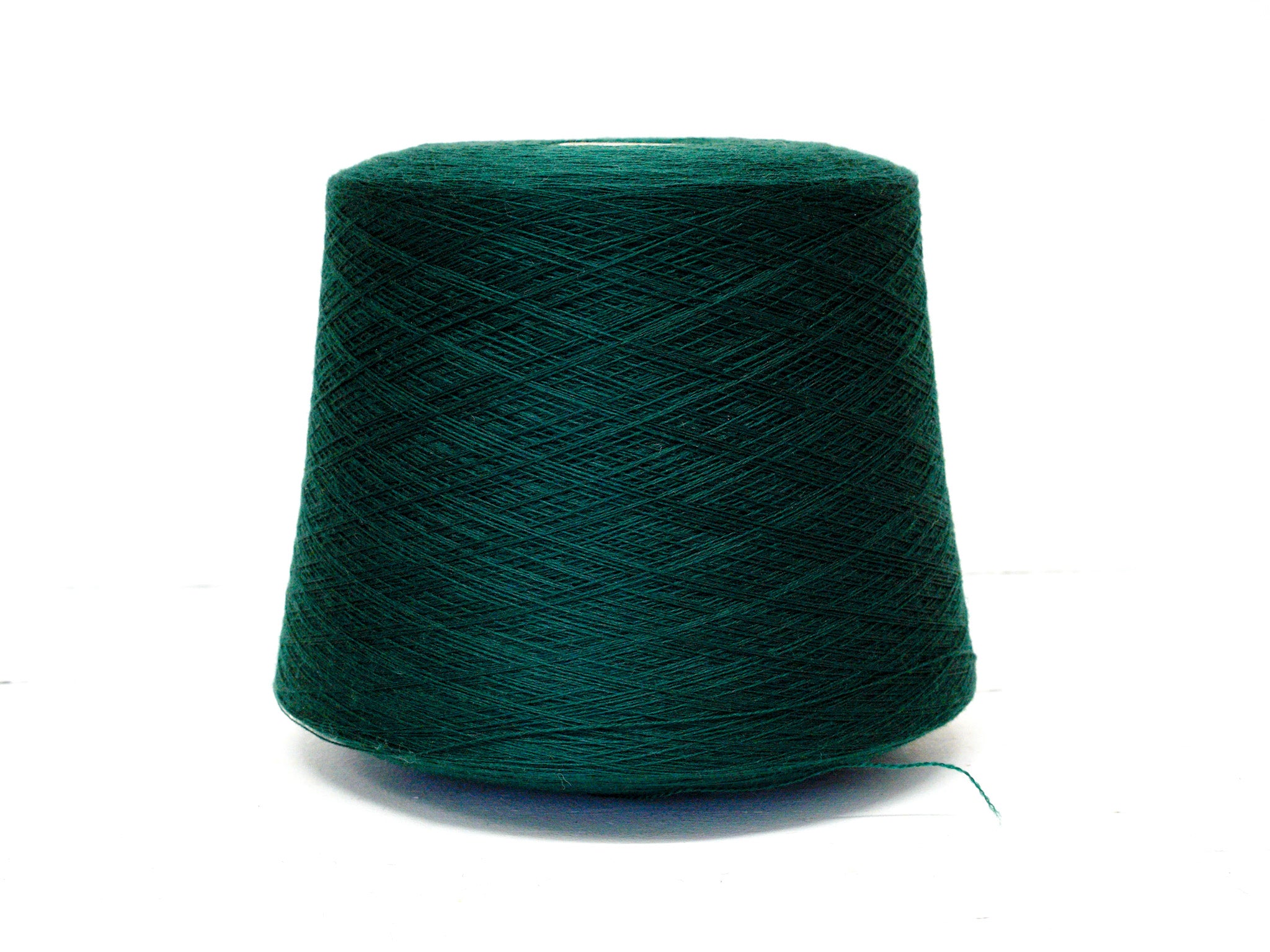 Deep green 19085 - 100% Extra Fine Merino Wool - Lana GATTO - 100g/3.5oz