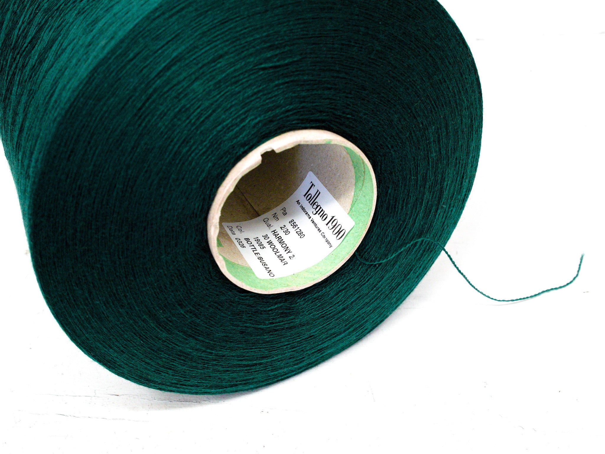 Deep green 19085 - 100% Extra Fine Merino Wool - Lana GATTO - 100g/3.5oz