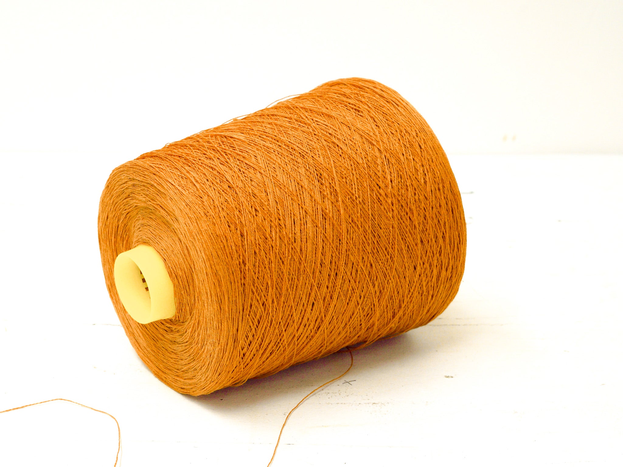 Carrot Linen Yarn: Baltic Flax, Lace Knitting, Crochet (100g/1000m in Cone)