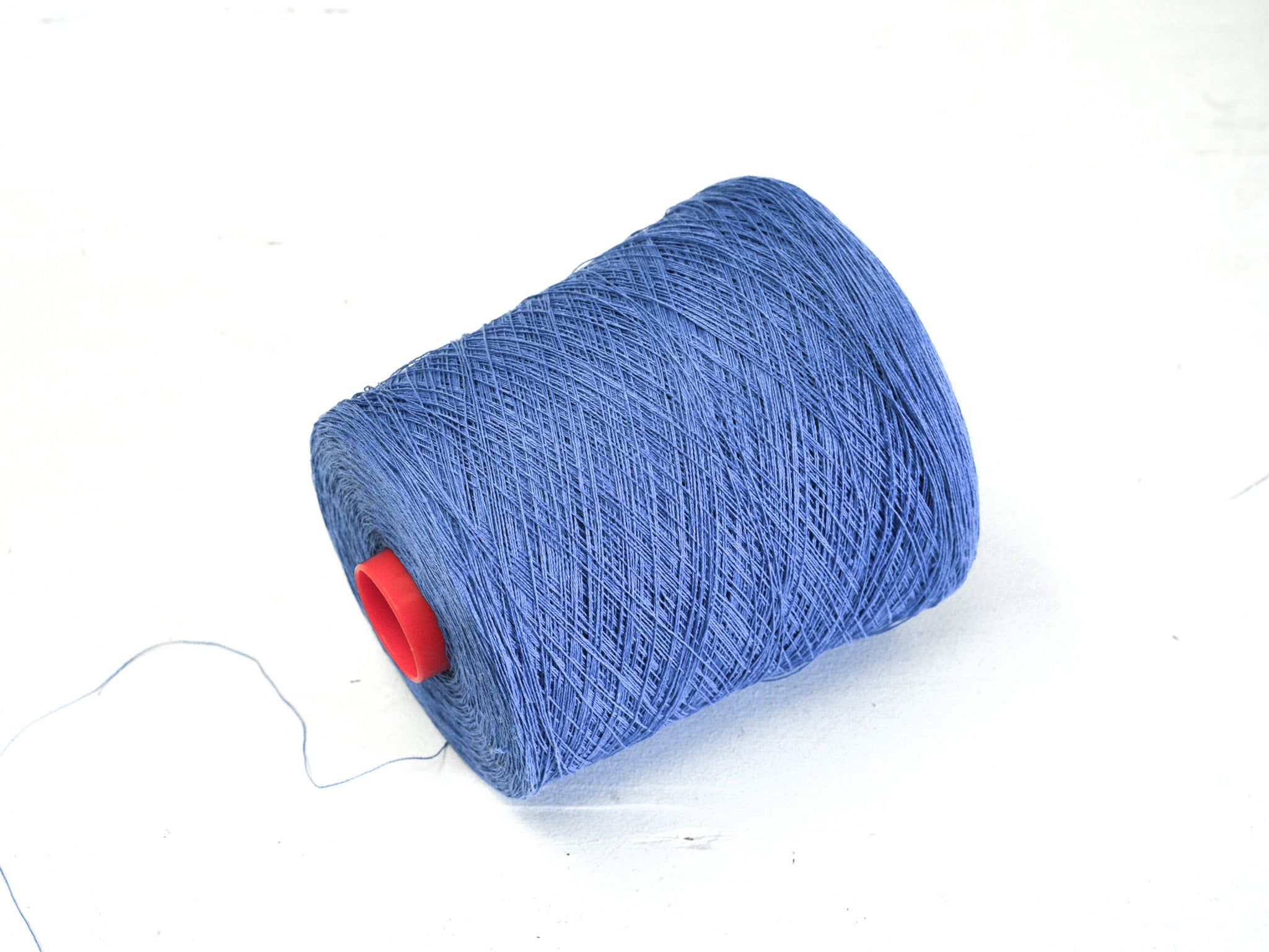 Steel blue Linen Yarn: Baltic Flax, Lace Knitting, Crochet (100g/1000m in Cone)