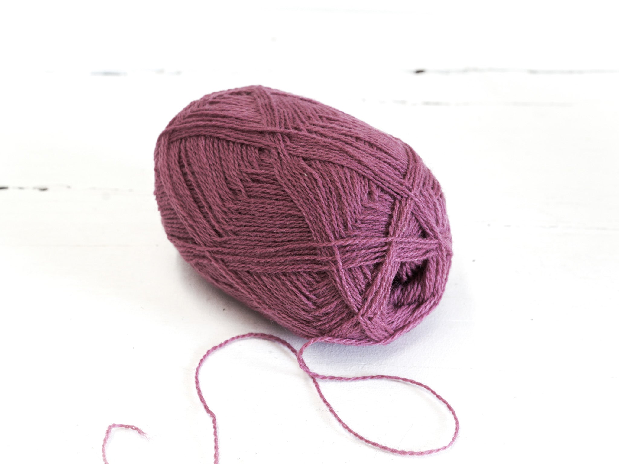 Vintage Berry New Zealand wool yarn - 530