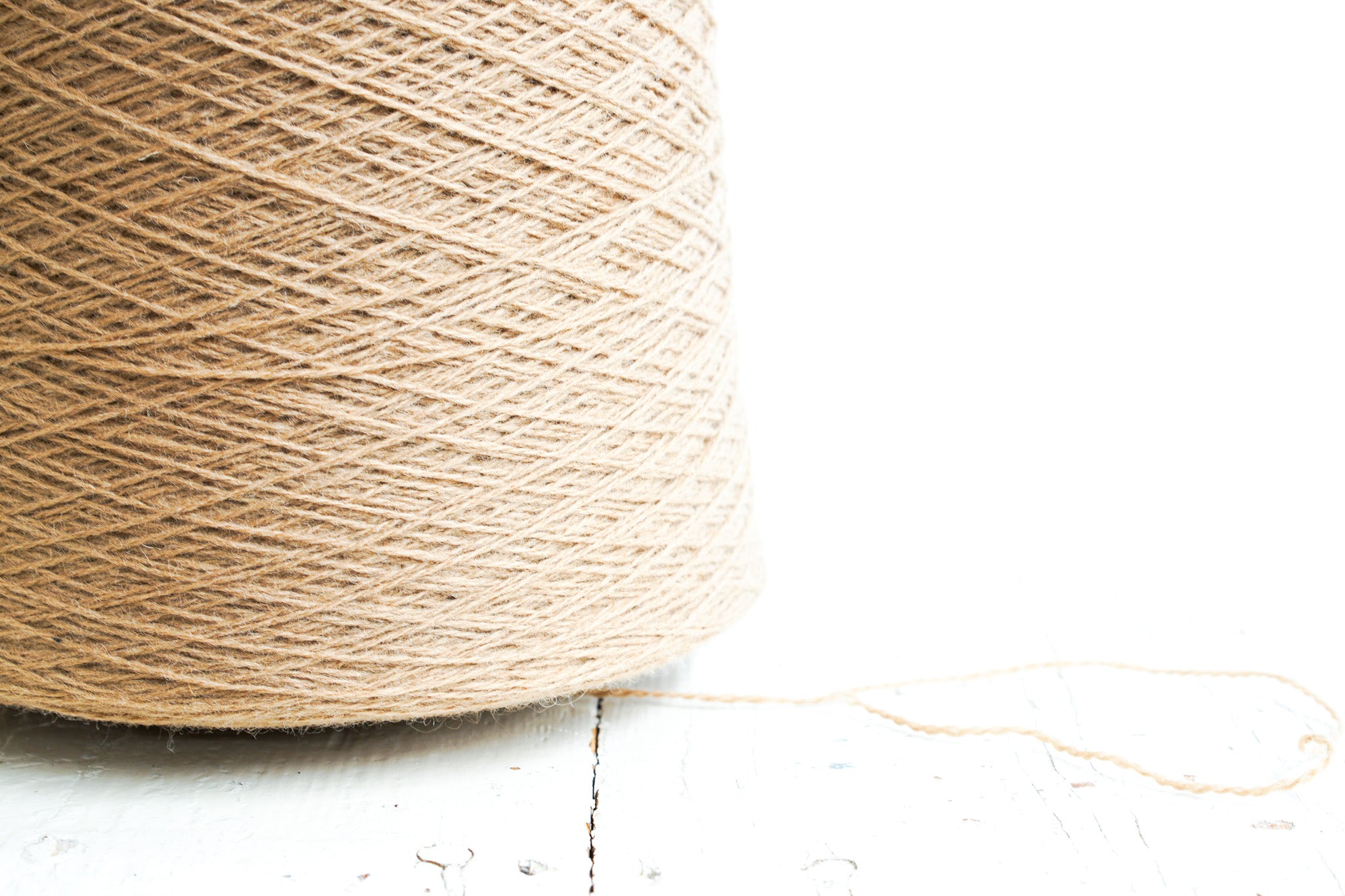 New Zealand sand brown color wool yarn - 262