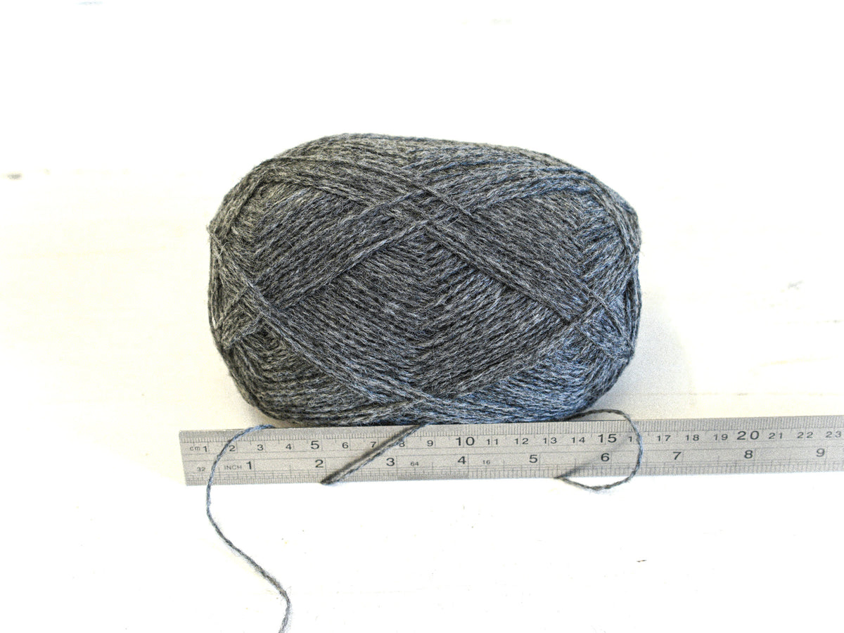 Graphitgraue Wolle aus Neuseeland - 206