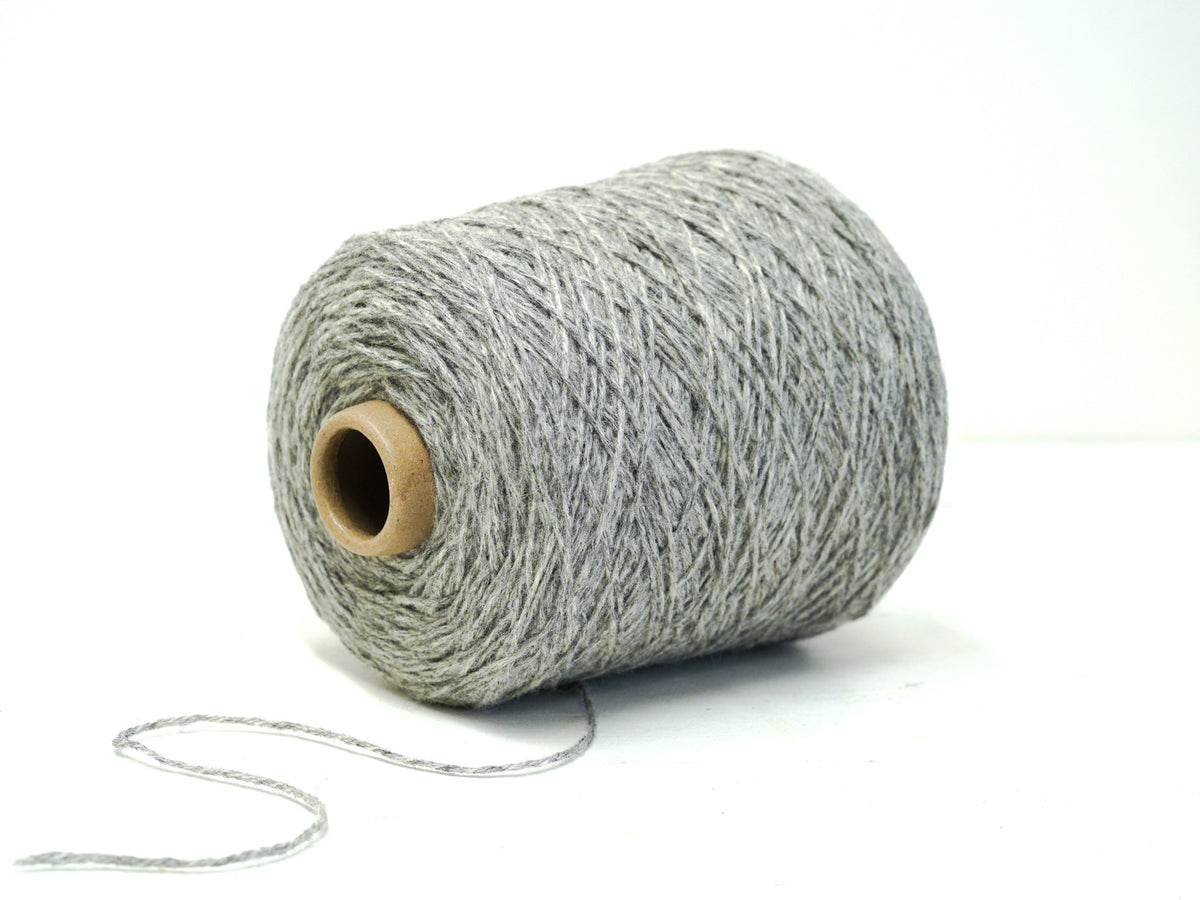 Midle Grey melange 100% carpet wool yarn - 203