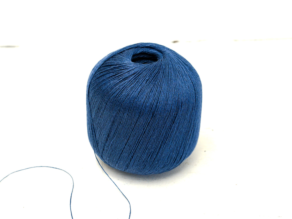 100% linen yarn in Storm blue color 100g/600m.