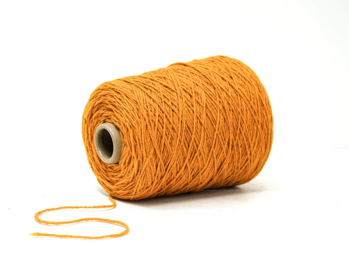 Pumpkin wool yarn for tufting - 290