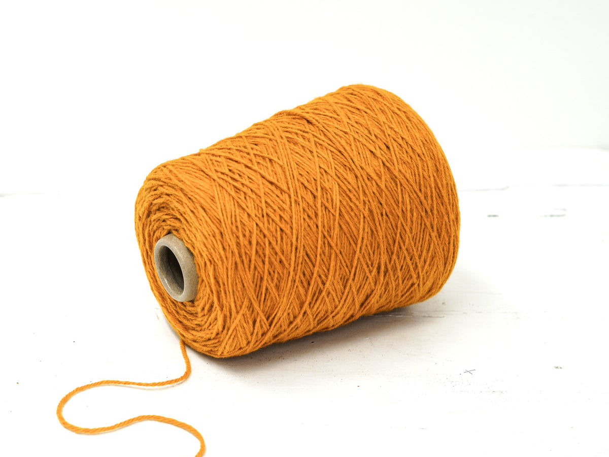 Pumpkin wool yarn for tufting - 290