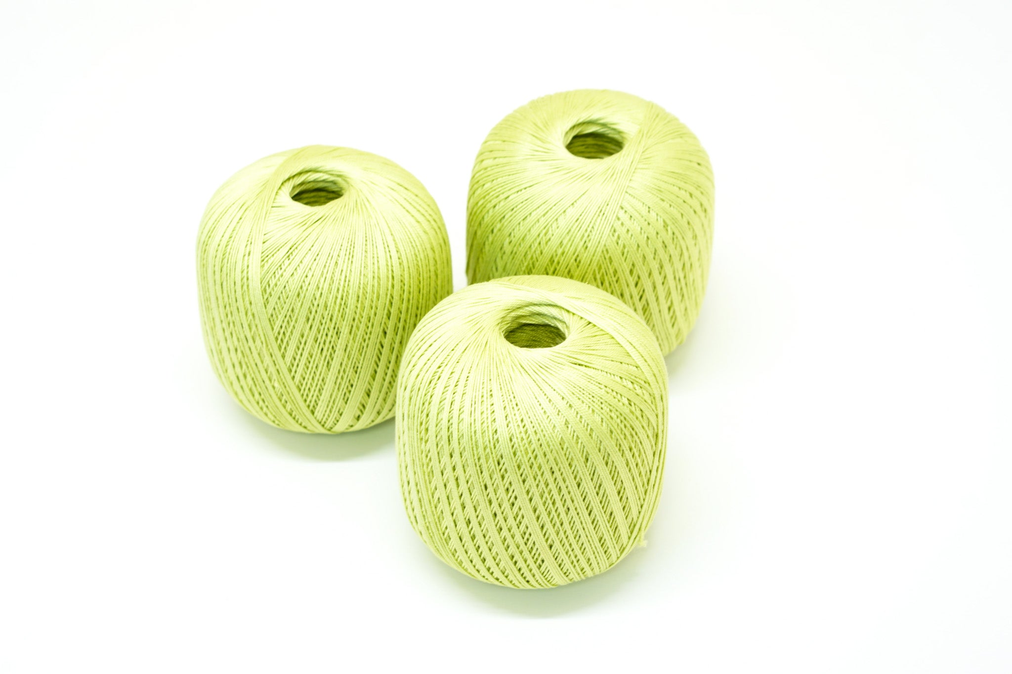 Salad green mercerised cotton 100g/452m