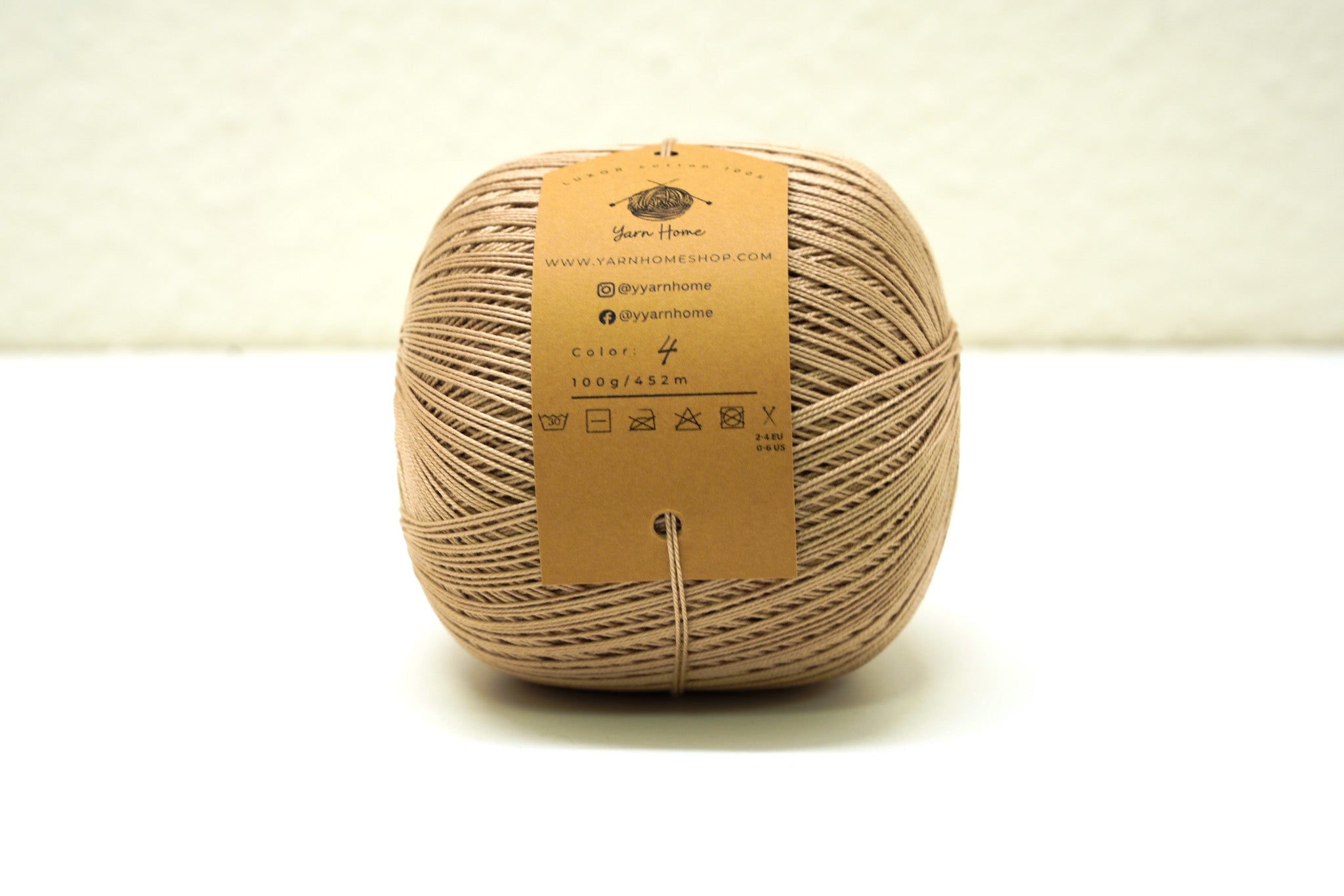 Powder color mercerised cotton 100g/452m
